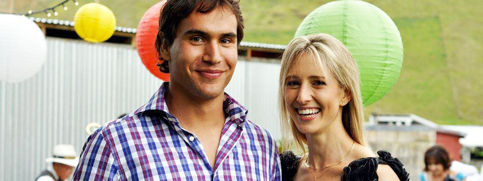 Riki Hoeata and Ellen Varoy the founders of Craft Smoothie, love supporting people make easy swaps for healthy living. They love and recommend Everkind Organic Natural Deodorant and Bodycare.